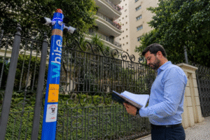 Torre de Vigilância: o guia definitivo sobre monitoramento inteligente para condomínios, empresas e ruas